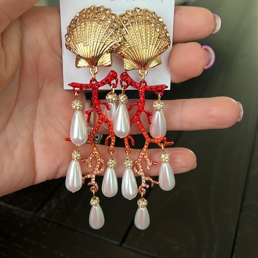 Betsey Johnson Jewelry Set - Picture 11 of 13